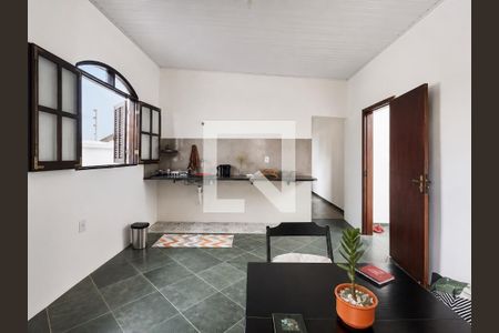 Casa para alugar com 3 quartos, 100m² em Lagoinha, Belo Horizonte