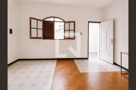 Casa para alugar com 3 quartos, 100m² em Lagoinha, Belo Horizonte