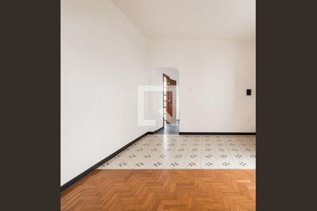 Casa para alugar com 3 quartos, 100m² em Lagoinha, Belo Horizonte