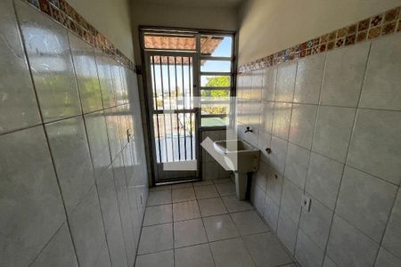 Área de Serviço de casa de condomínio para alugar com 2 quartos, 80m² em Parque Boa Vista I, Duque de Caxias