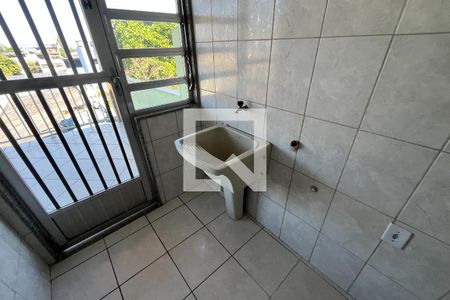 Área de Serviço de casa de condomínio para alugar com 2 quartos, 80m² em Parque Boa Vista I, Duque de Caxias