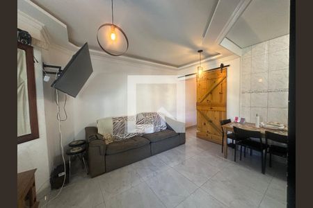Sala de casa de condomínio à venda com 2 quartos, 71m² em Chácaras Marco, Barueri