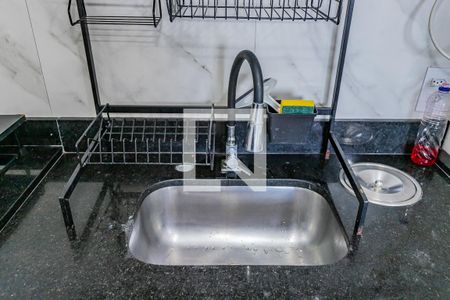 Sala, cozinha e área de serviço de apartamento à venda com 2 quartos, 40m² em Vila Pirituba, São Paulo