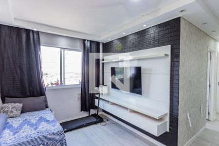 Sala, cozinha e área de serviço de apartamento à venda com 2 quartos, 40m² em Vila Pirituba, São Paulo