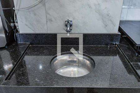 Sala, cozinha e área de serviço de apartamento à venda com 2 quartos, 40m² em Vila Pirituba, São Paulo