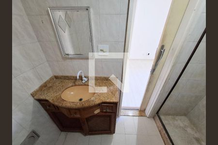 Banheiro  de kitnet/studio à venda com 1 quarto, 28m² em Centro, Rio de Janeiro