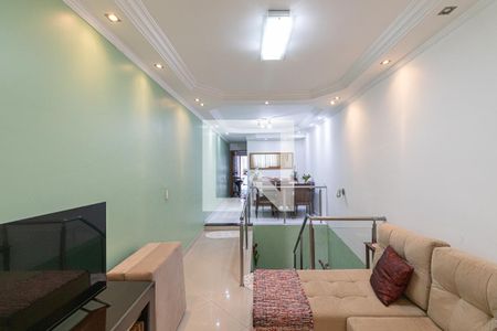 Casa à venda com 3 quartos, 100m² em Vila Euthalia, São Paulo