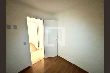 Quarto 1 de apartamento para alugar com 3 quartos, 47m² em Artur Alvim, São Paulo