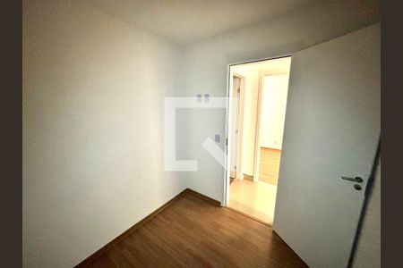 Quarto 1 de apartamento para alugar com 3 quartos, 47m² em Artur Alvim, São Paulo