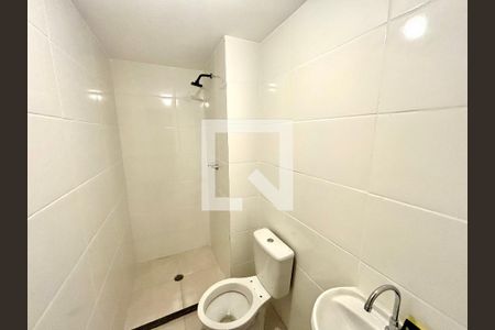 Banheiro de apartamento para alugar com 3 quartos, 47m² em Artur Alvim, São Paulo