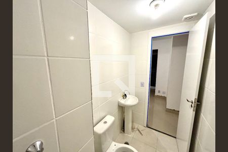 Banheiro de apartamento para alugar com 3 quartos, 47m² em Artur Alvim, São Paulo