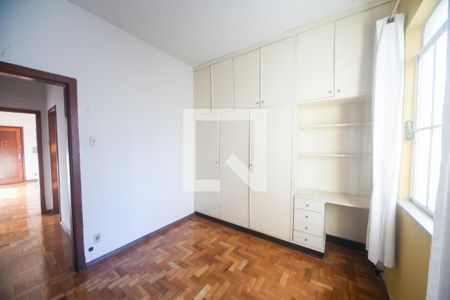 quarto 1 de apartamento à venda com 3 quartos, 100m² em Santo Antônio, Belo Horizonte
