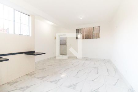 Sala/Cozinha de casa para alugar com 1 quarto, 60m² em Vila Lourdes, São Paulo