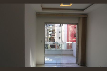 Apartamento para alugar com 2 quartos, 70m² em Vila Nova, Cabo Frio