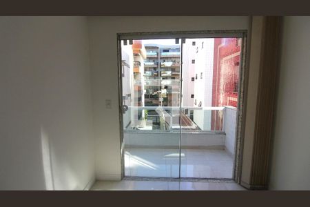 Apartamento para alugar com 2 quartos, 70m² em Vila Nova, Cabo Frio