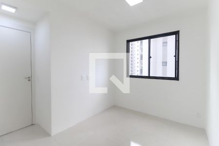 Quarto 1 de apartamento para alugar com 2 quartos, 38m² em Vila Campanela, São Paulo