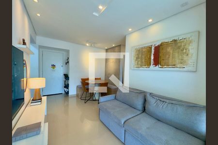 Sala de apartamento para alugar com 2 quartos, 62m² em Vila Leonor, Guarulhos
