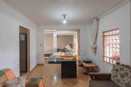 Sala de casa à venda com 3 quartos, 200m² em Conjunto Habitacional Padre Anchieta, Campinas