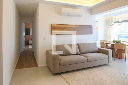 Sala e Varanda Gourmet de apartamento para alugar com 2 quartos, 79m² em Água Branca, São Paulo