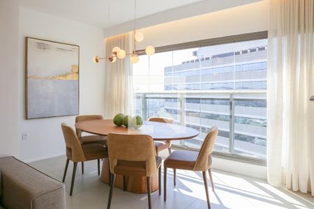 Sala e Varanda Gourmet de apartamento para alugar com 2 quartos, 79m² em Água Branca, São Paulo
