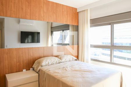 Suíte 1 de apartamento para alugar com 2 quartos, 79m² em Água Branca, São Paulo