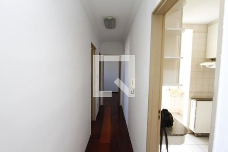 Corredor de apartamento à venda com 2 quartos, 61m² em Salgado Filho, Belo Horizonte