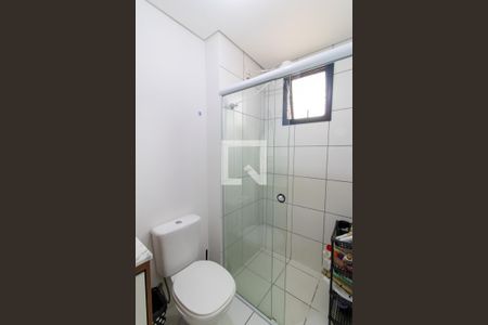 Banheiro da Suíte de apartamento para alugar com 2 quartos, 53m² em Parque Brasília, Campinas