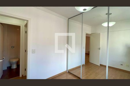 Quarto de apartamento à venda com 2 quartos, 90m² em Jardim Paulista, São Paulo
