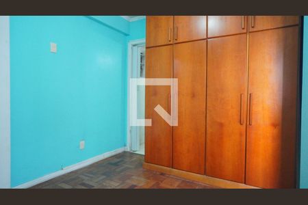 Quarto 1 de apartamento para alugar com 2 quartos, 48m² em Petrópolis, Porto Alegre