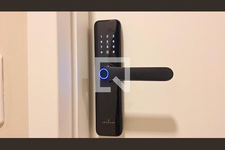 Fechadura eletrônica de apartamento para alugar com 1 quarto, 28m² em Bom Retiro, São Paulo