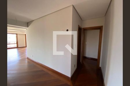Sala de apartamento à venda com 3 quartos, 277m² em Morro do Espelho, São Leopoldo