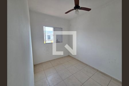 Quarto 1 de casa de condomínio para alugar com 2 quartos, 54m² em Parque das Americas, Praia Grande