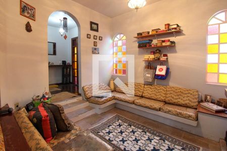 Sala  de casa à venda com 3 quartos, 190m² em Vila Sonia, São Paulo