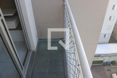 Varanda  de apartamento à venda com 2 quartos, 55m² em Vila das Bandeiras, Guarulhos