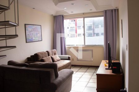 Sala de apartamento para alugar com 3 quartos, 140m² em Centro, Cabo Frio