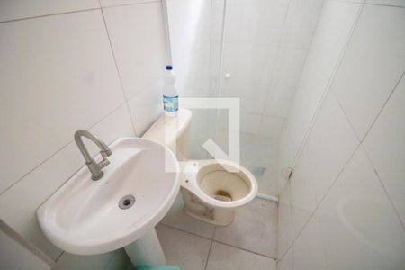 BANHEIRO de casa para alugar com 1 quarto, 29m² em Jardim Peri, São Paulo
