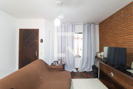 Casa à venda com 3 quartos, 190m² em Vila Irmaos Arnoni, São Paulo