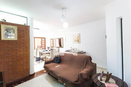 Casa à venda com 3 quartos, 190m² em Vila Irmaos Arnoni, São Paulo