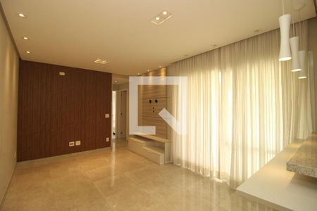 Sala de apartamento para alugar com 2 quartos, 72m² em Jardim da Gloria, São Paulo