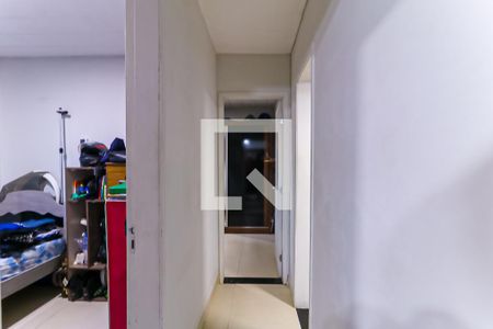 Corredor de apartamento para alugar com 2 quartos, 50m² em Lins de Vasconcelos, Rio de Janeiro