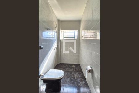 Banheiro de casa para alugar com 5 quartos, 280m² em Jardim Nova Europa, Campinas