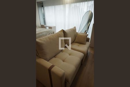 Sala de apartamento para alugar com 1 quarto, 35m² em Pinheiros, São Paulo