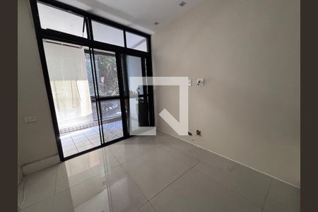 Sala de apartamento à venda com 2 quartos, 75m² em Recreio dos Bandeirantes, Rio de Janeiro