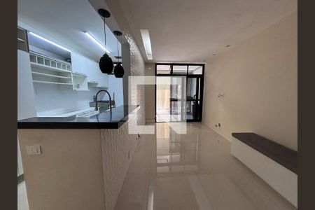 Sala de apartamento à venda com 2 quartos, 75m² em Recreio dos Bandeirantes, Rio de Janeiro