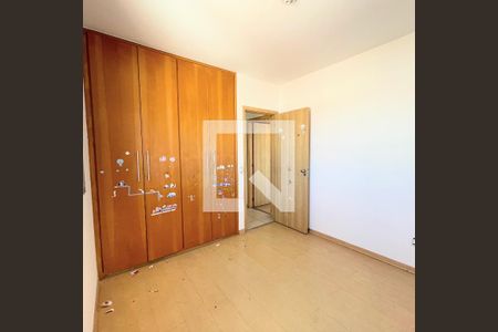 Quarto  de apartamento à venda com 4 quartos, 165m² em Sagrada Família, Belo Horizonte