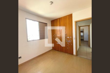 Quarto  de apartamento à venda com 4 quartos, 165m² em Sagrada Família, Belo Horizonte