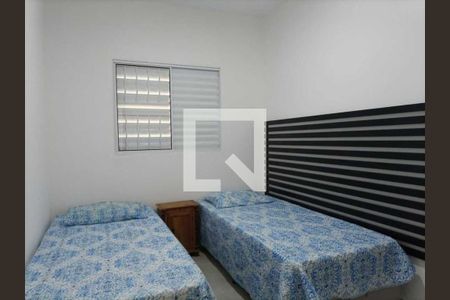 Quarto de casa de condomínio para alugar com 2 quartos, 40m² em Jardim Imperial, Aparecida de Goiânia