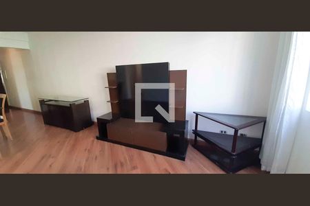 Apartamento para alugar com 3 quartos, 76m² em Km 18, Osasco