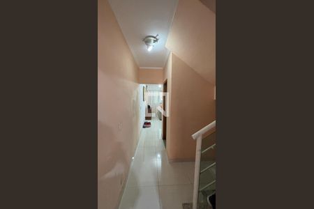 Corredor de casa à venda com 3 quartos, 178m² em Parque Marajoara, Santo André