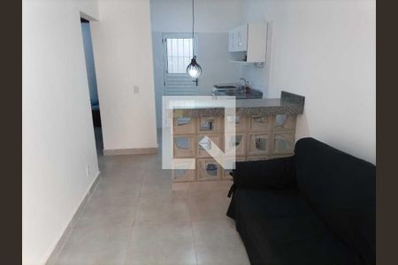 Sala de casa de condomínio para alugar com 2 quartos, 40m² em Jardim Imperial, Aparecida de Goiânia